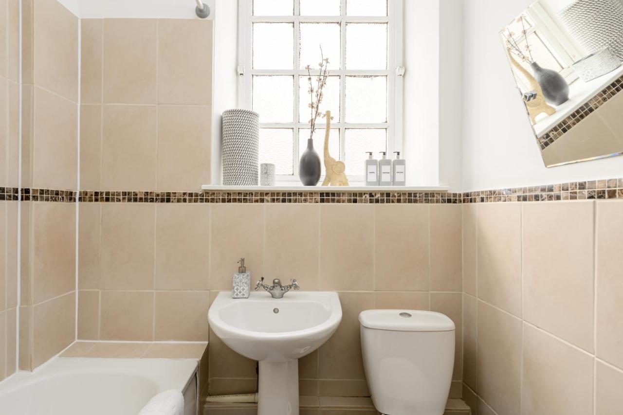 2 Bedroom Royal Mile Apartment Εδιμβούργο Εξωτερικό φωτογραφία